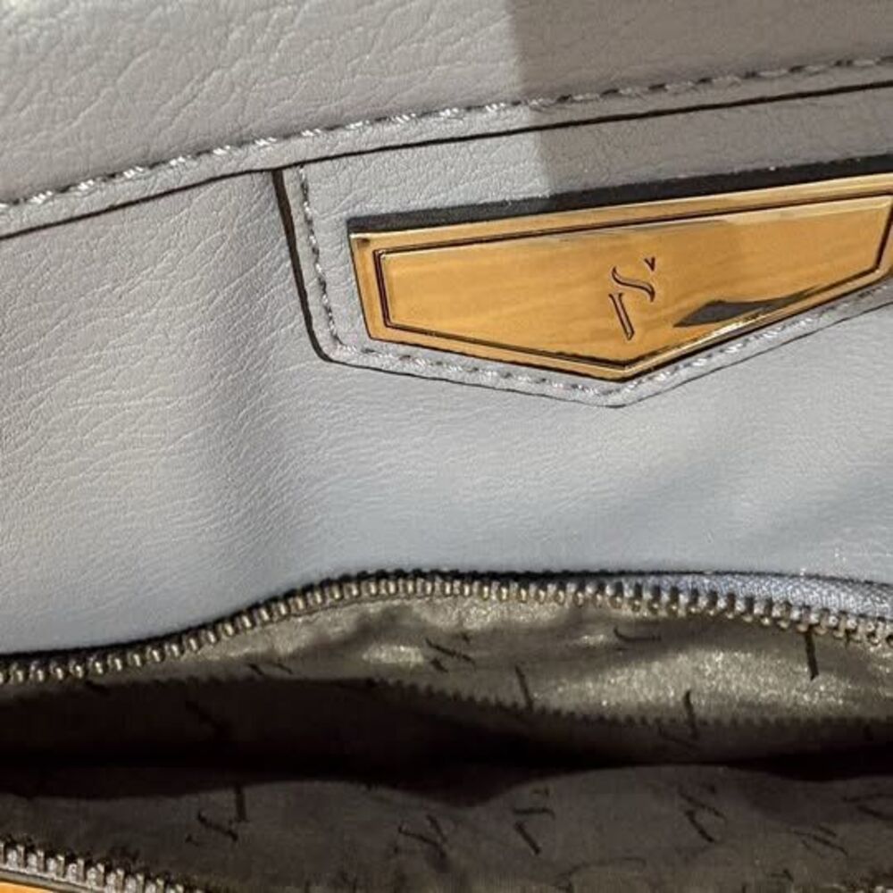 Simply Vera Vera Wang Purse Bag Blue Faux Leather Crossbody Adjustable Strap EUC - Picture 9 of 10